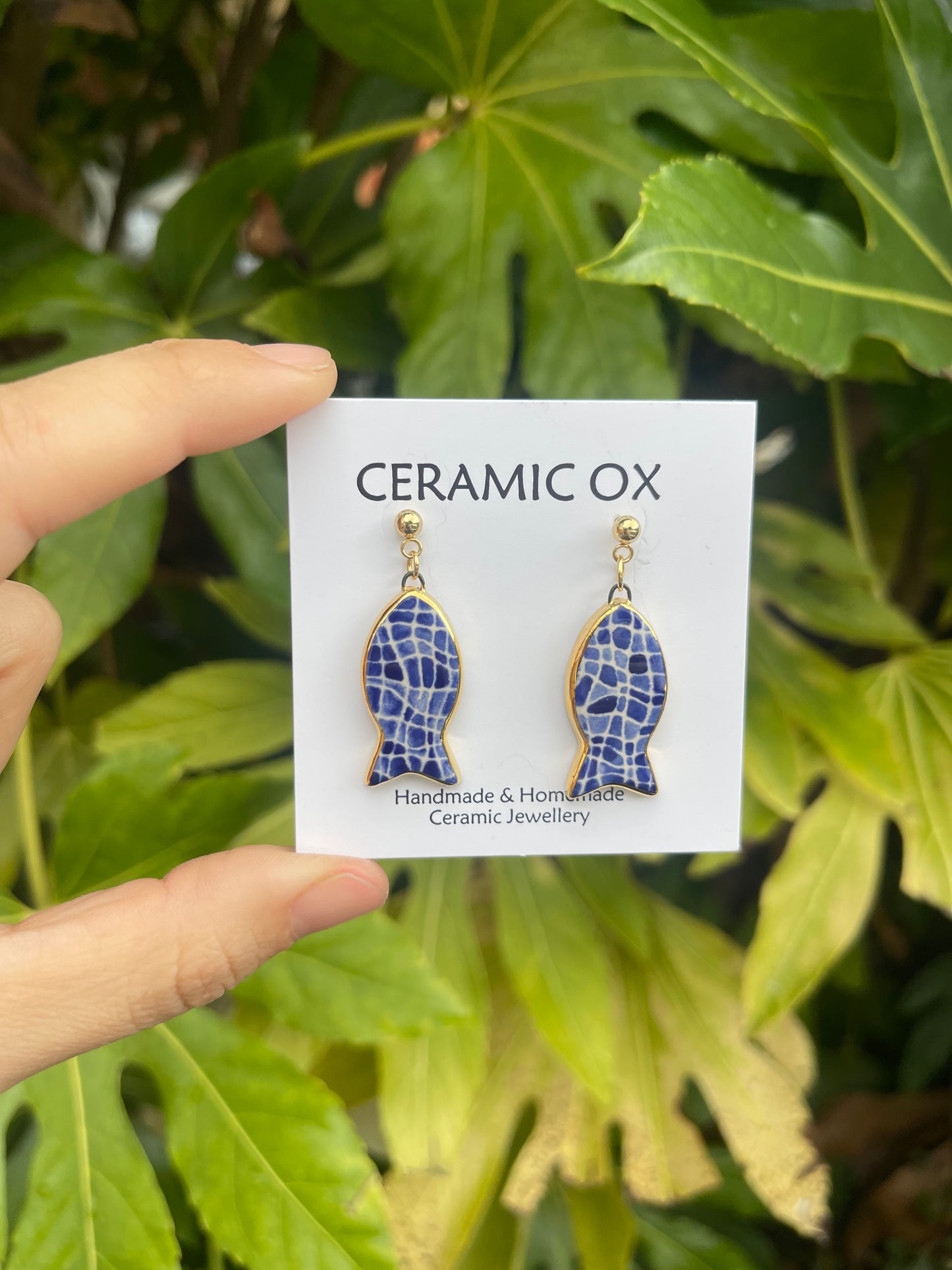 Watercolour water drop fish (large)