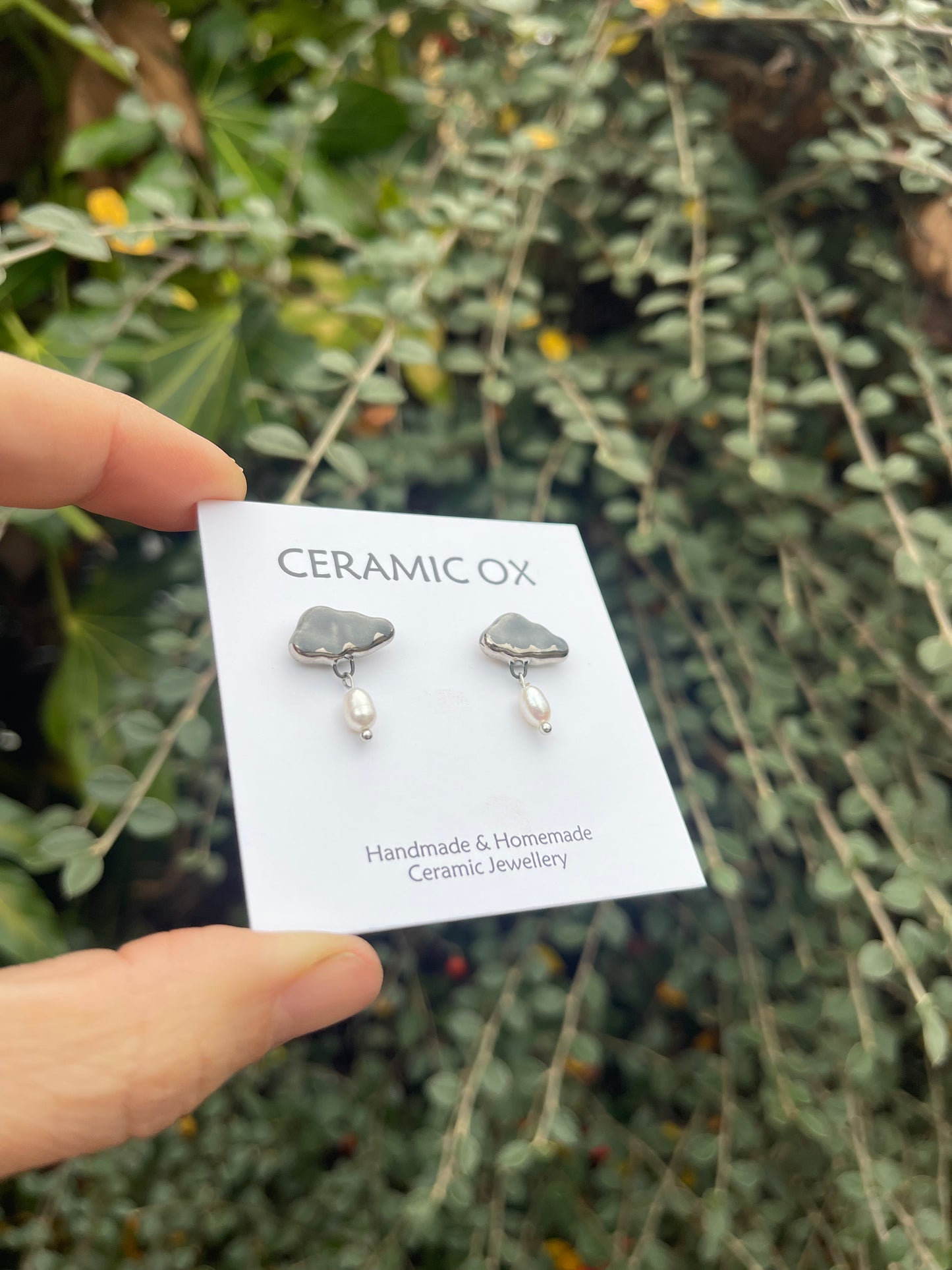 Cloud pearls with Platinum silver lining