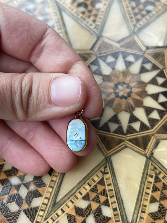 White swan charm