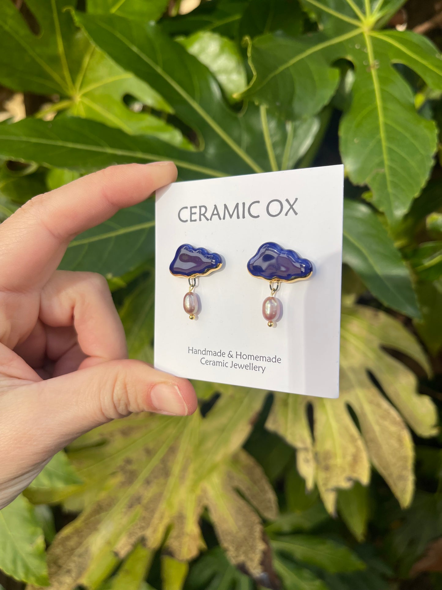 Cloud with freshwater pearl