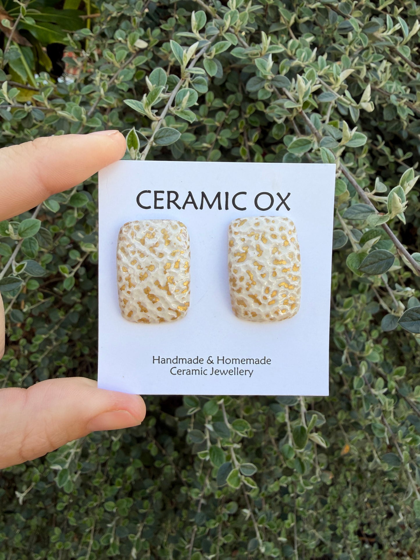 Rectangle pillow white & gold leopard studs