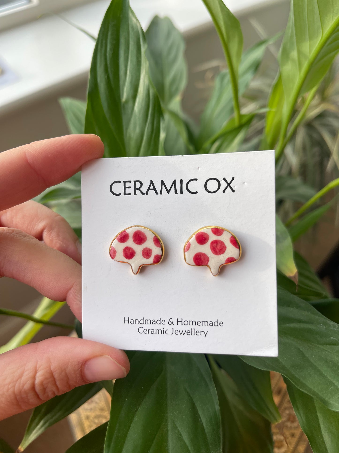 Mushroom studs