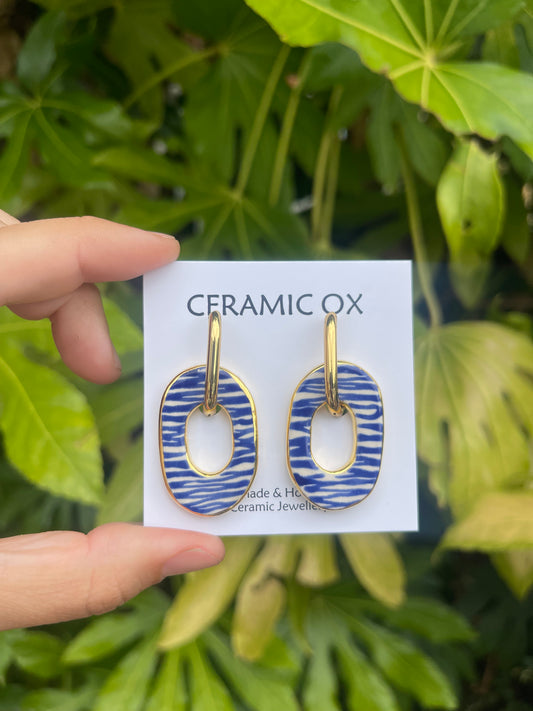 Scribble oval hoops
