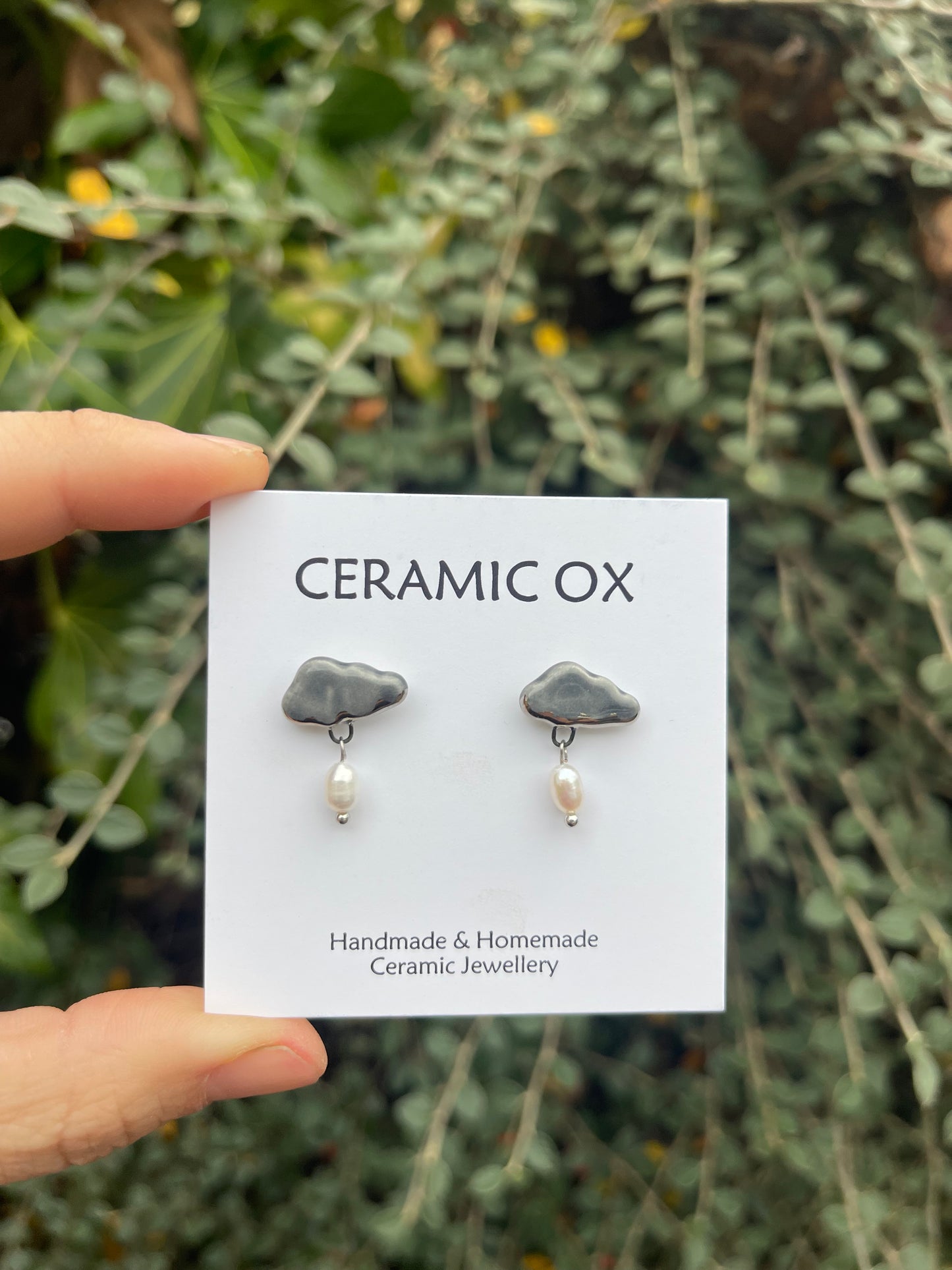 Cloud pearls with Platinum silver lining