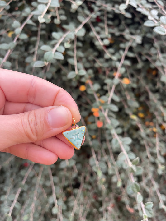 Gemini charm