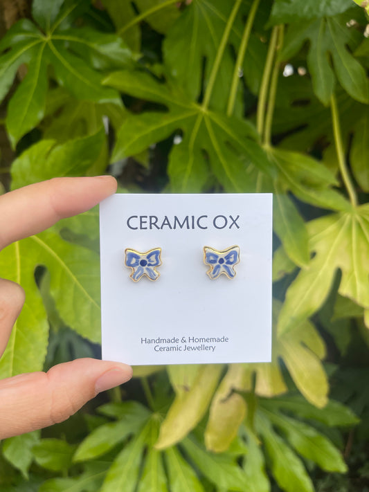 Ribbon studs