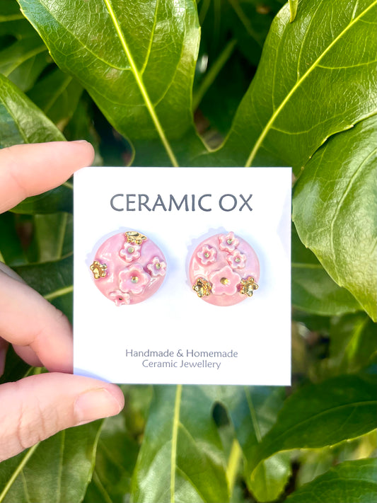 Pink daisy cluster studs