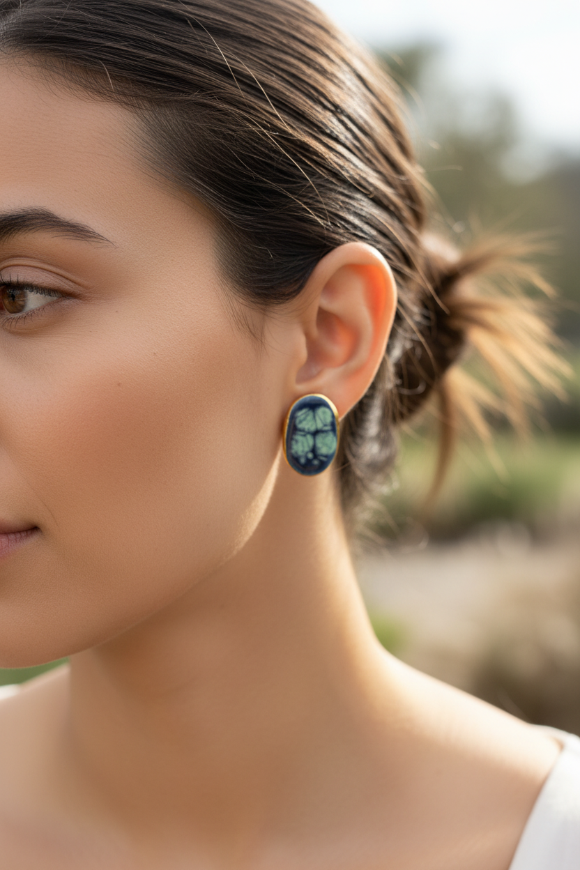 Navy Jade crackle studs