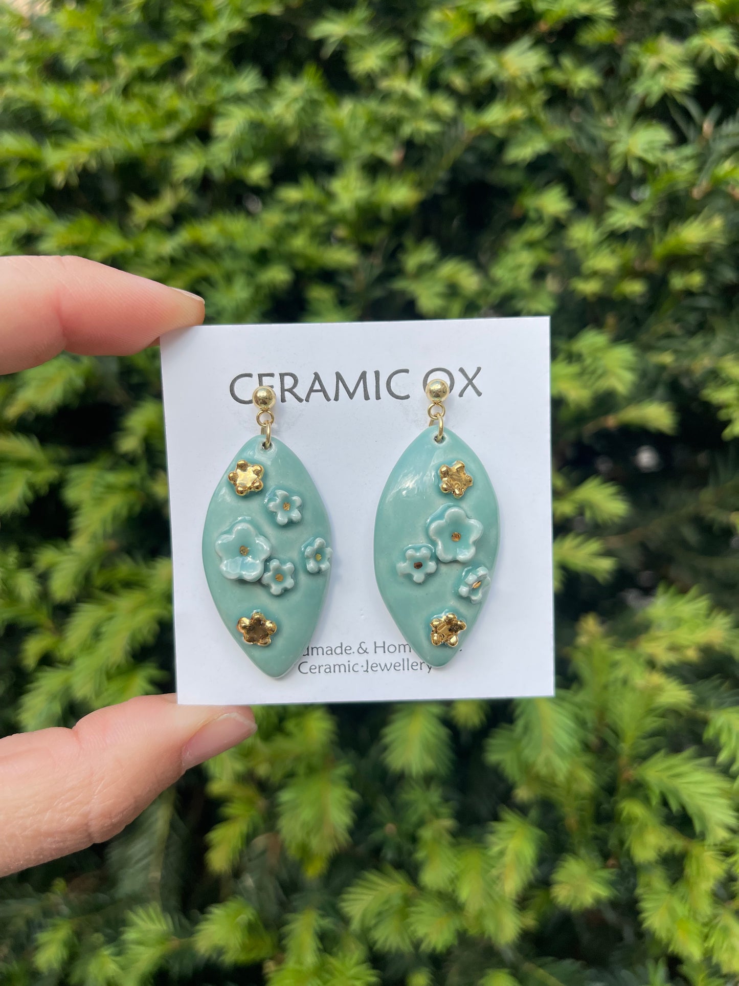Dangly Jade 3D flowers