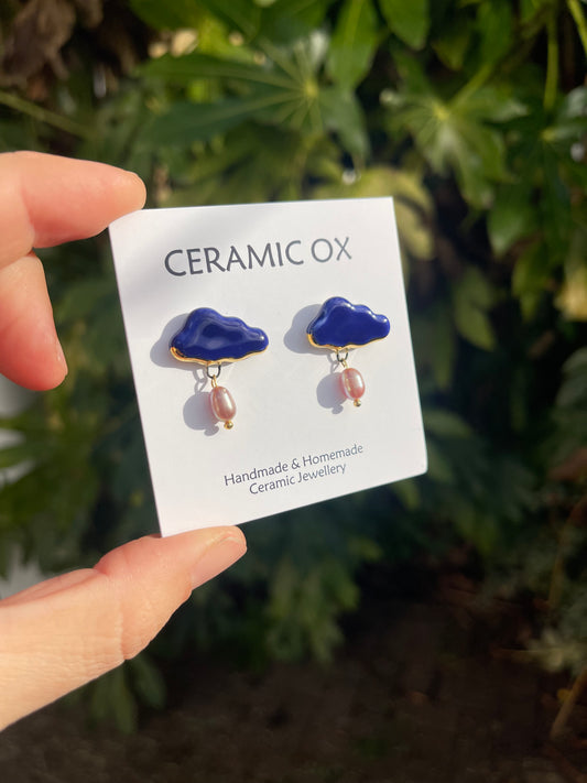 Cloud with freshwater pearl