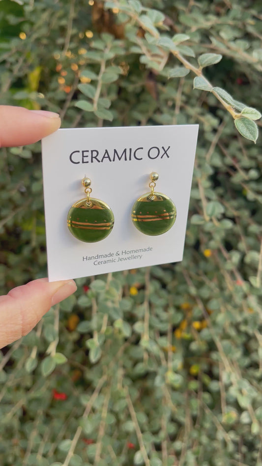 Velvet Green ‘baubles’ with gold decoration
