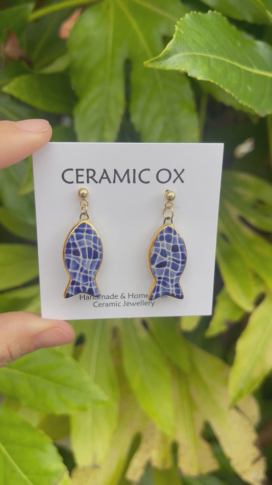 Watercolour water drop fish (large)